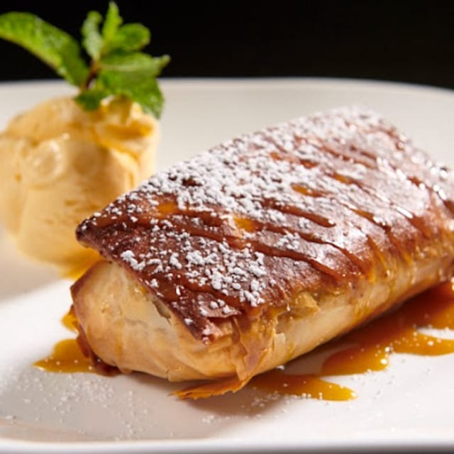 808’s Famous Apple Strudel.
