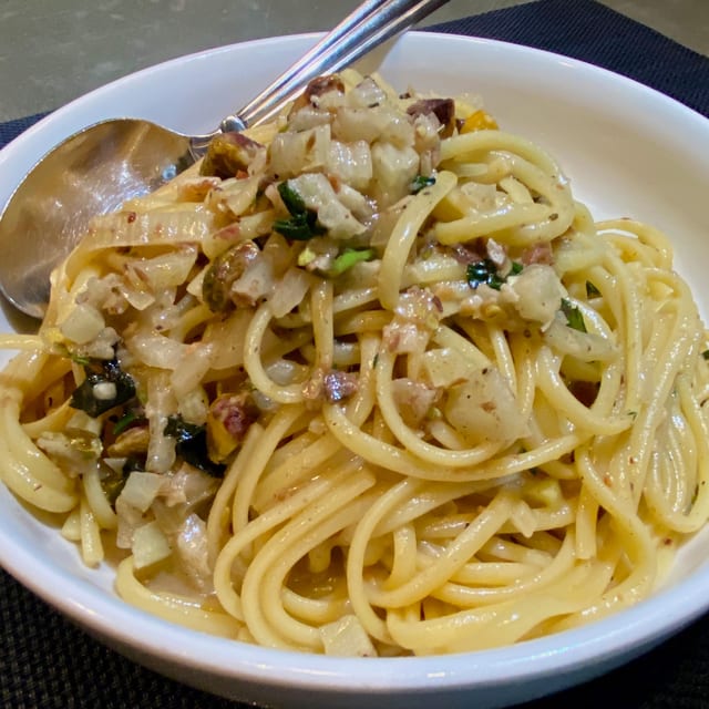 Linguine acciuga.